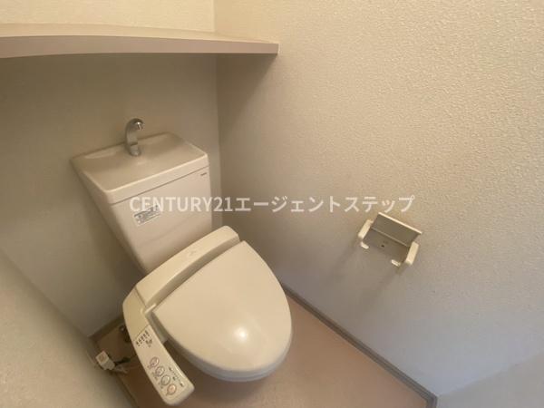 エンブレーマ西池