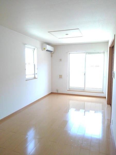 宮崎市佐土原町下田島のアパート