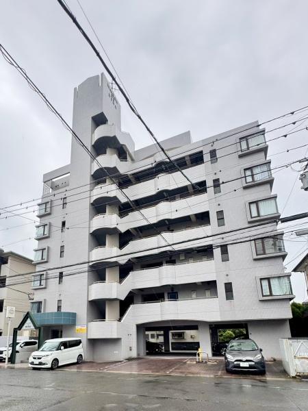 メゾンド神宮御苑