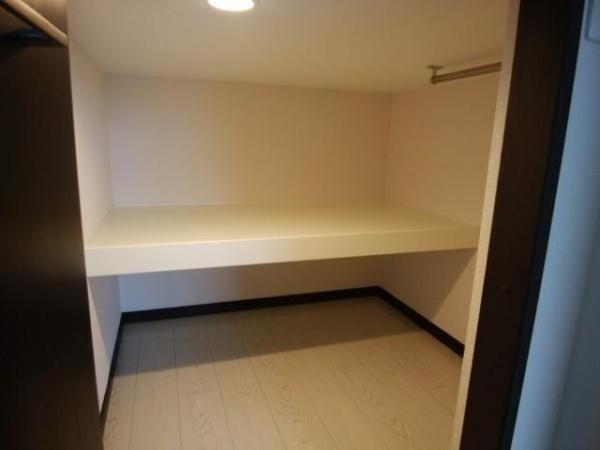 The　ApartmentHiKaRi