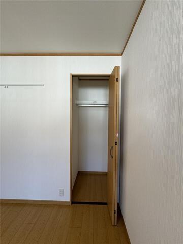 ファミールあおきA