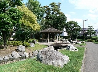 吾妻町貸家(後田川緑道)