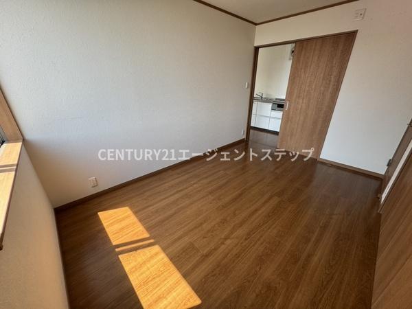 吾妻町貸家