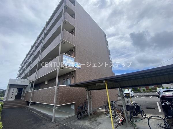 ラルーチェ