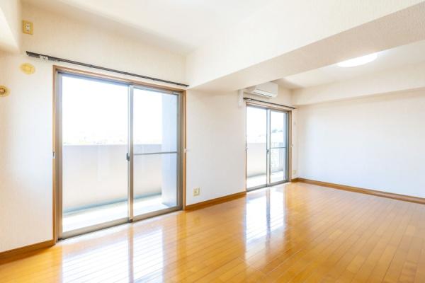 宮崎市鶴島１丁目のマンション