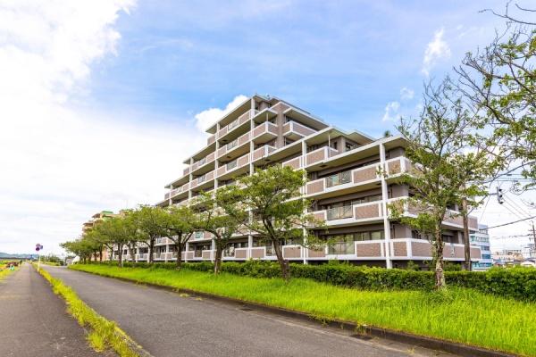 宮崎市鶴島1丁目のマンション