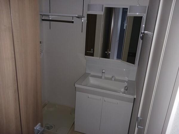 リナセント　１