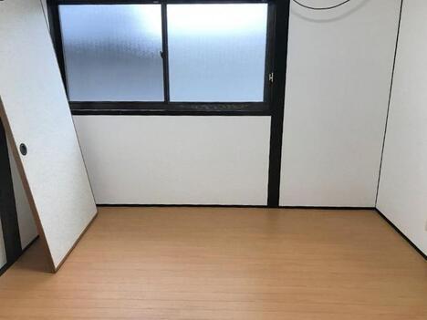 井崎貸家