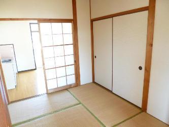 パトリエ新名爪