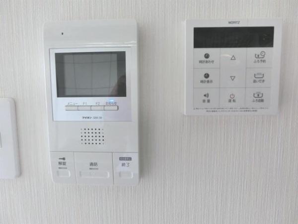Caron旭通り