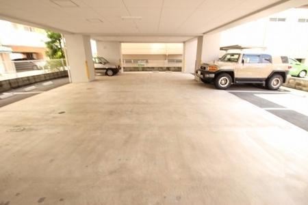 Ruma.橘通(駐車場)