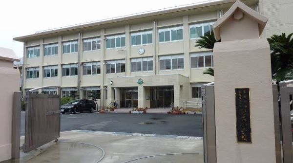 Dクラディア宮崎コートブルク(国立宮崎大学教育文化学部附属小学校)