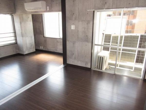 ファーストライフ江平