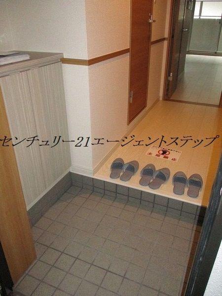 パルイースト