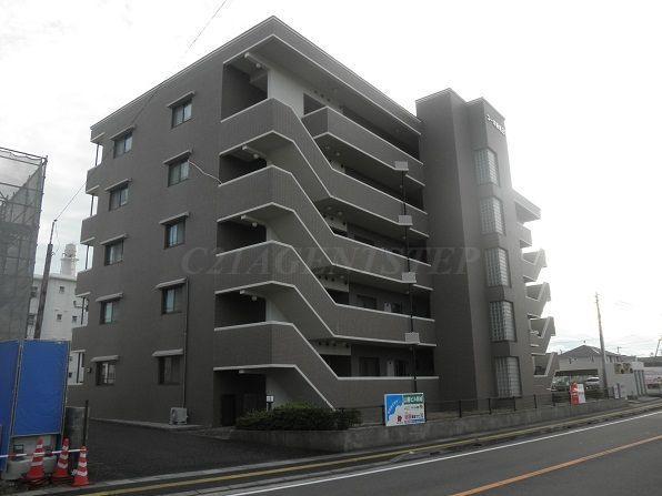 山春ビル新城
