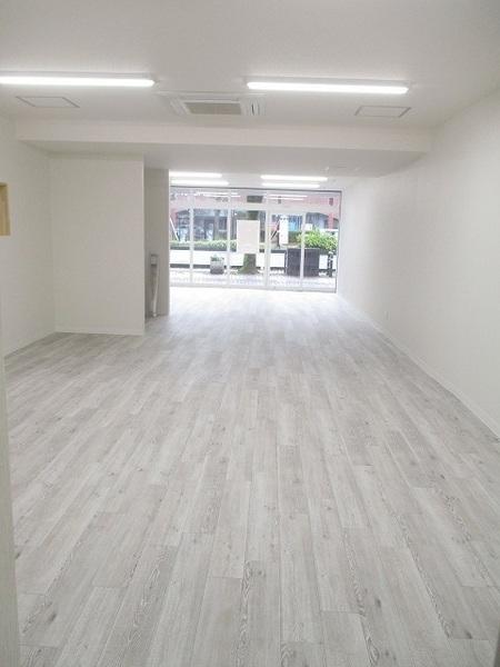 橘通西4丁目店舗