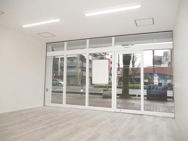 橘通西4丁目店舗