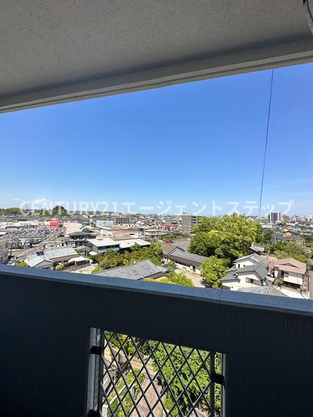 ロワイヤルヒルズ壱番館