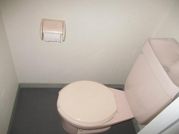 ロワイヤルヒルズ壱番館