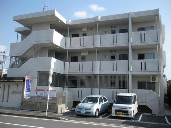 グランツ　モア