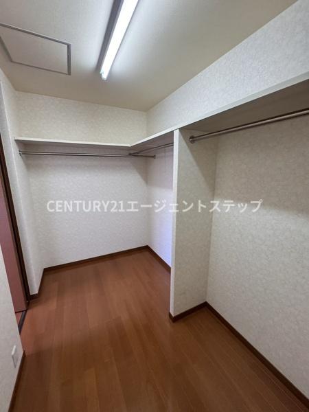 権現町貸家