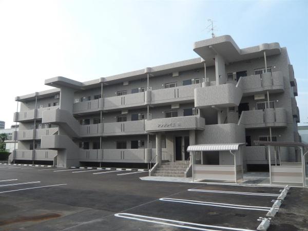 アンソレイエB