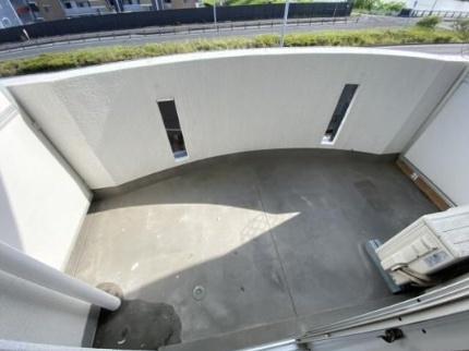 エレメント大橋