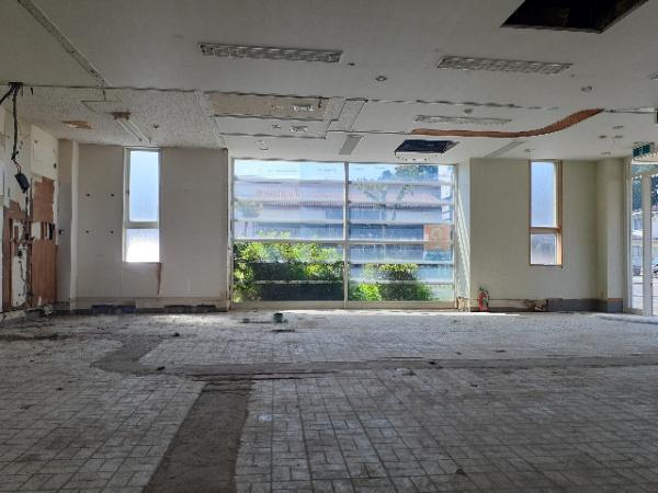 大塚町大迫南平店舗