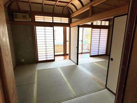 松浦佐土原貸家