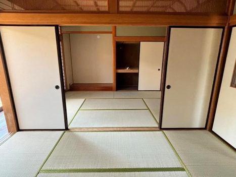 松浦佐土原貸家