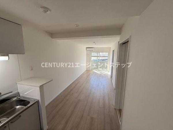 NEIGHBORS 2(リビング)