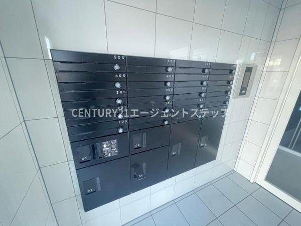 NEIGHBORS 2(エントランス)