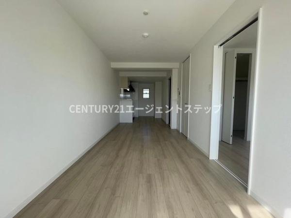 NEIGHBORS 2(リビング)