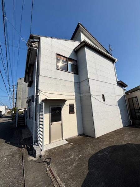 権現町住居付店舗事務所