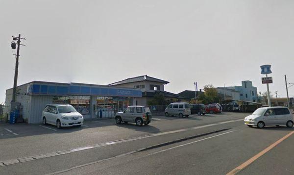 ヴィレッジサイドＡ(ローソン宮崎本郷南方店)