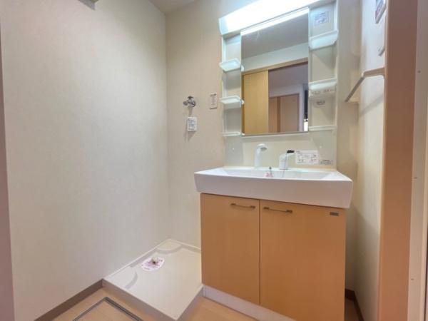 木屋 EAST(洗面台・洗面所)