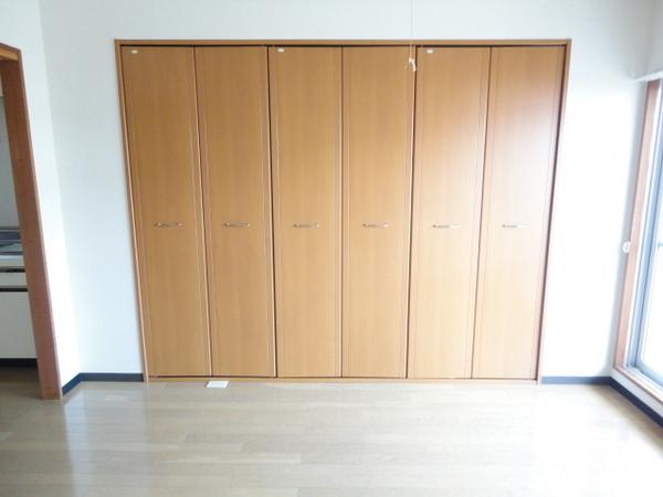 隆成ホーム新興町Ａ棟