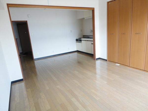 隆成ホーム新興町Ａ棟