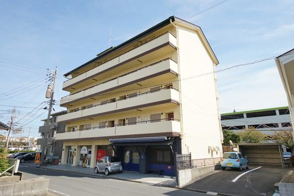 隆成ホーム新興町　Ａ棟