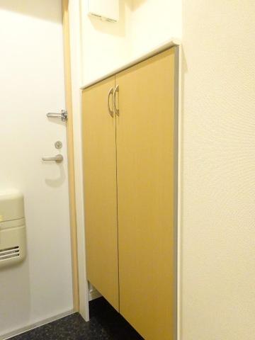 コンフォート山下