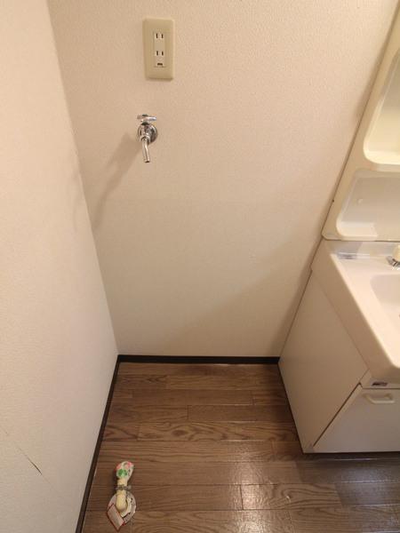 隆成ホーム新興町Ｂ棟