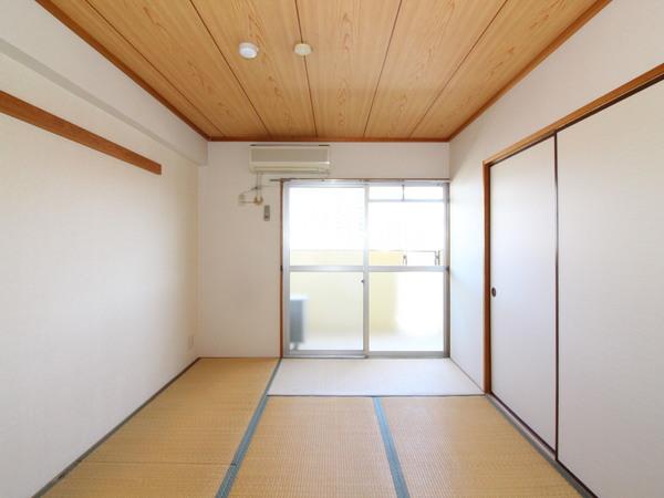 隆成ホーム新興町Ｂ棟