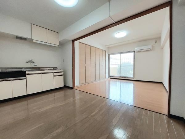隆成ホーム新興町Ａ棟