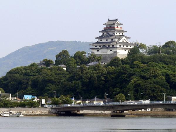 エスト　ウィステリアＡ(唐津城)