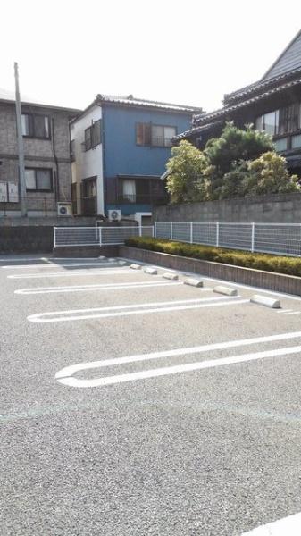 エスト　ウィステリアＢ