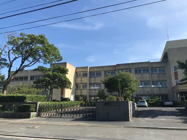 ジュネス原２　Ａ(唐津市立鏡中学校)