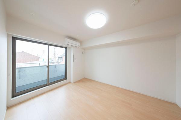 ＳＱＵＡＲＥ　新町