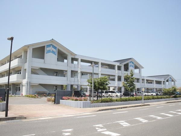 イーリス東唐津(佐賀県立唐津東中学校・高等学校)
