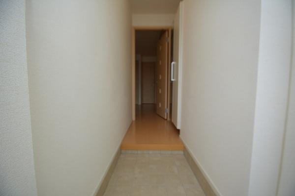 サザンクロス2(玄関)