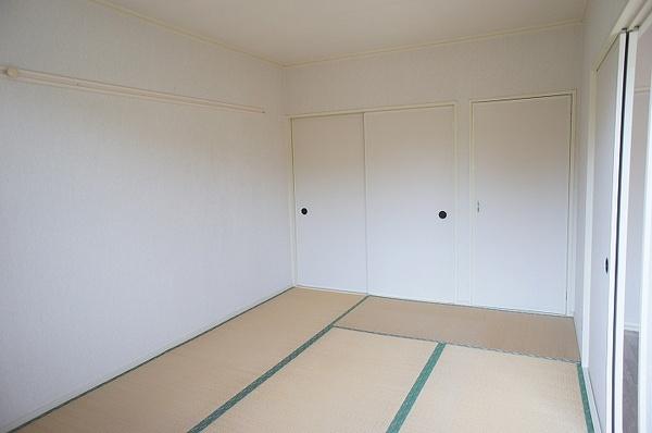 リバーサイド東町